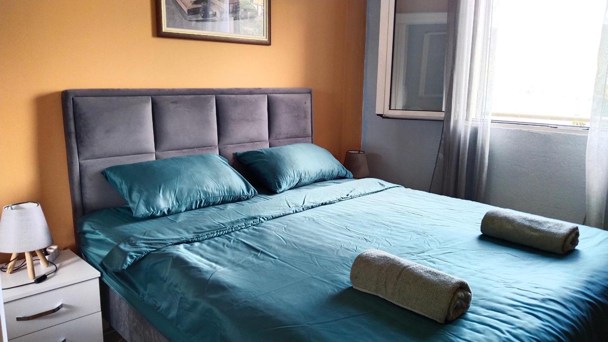 Apartments "Belle Vue" แฮร์เซ็ก-โนวี ภายนอก รูปภาพ